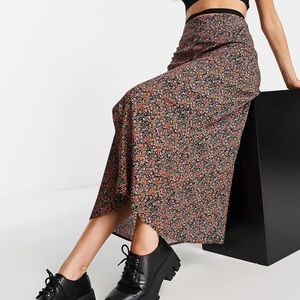 Ditsy Floral Midi Skirt